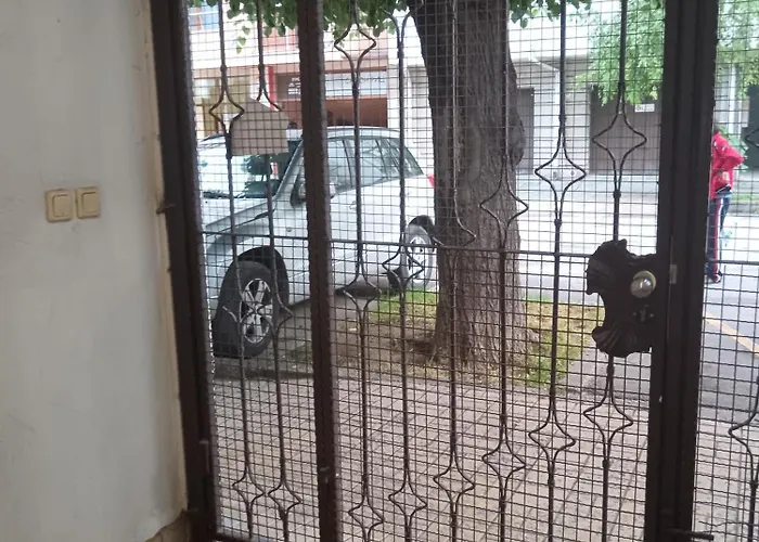 Lejlighed център варна, на минути пеш от морето! Varna