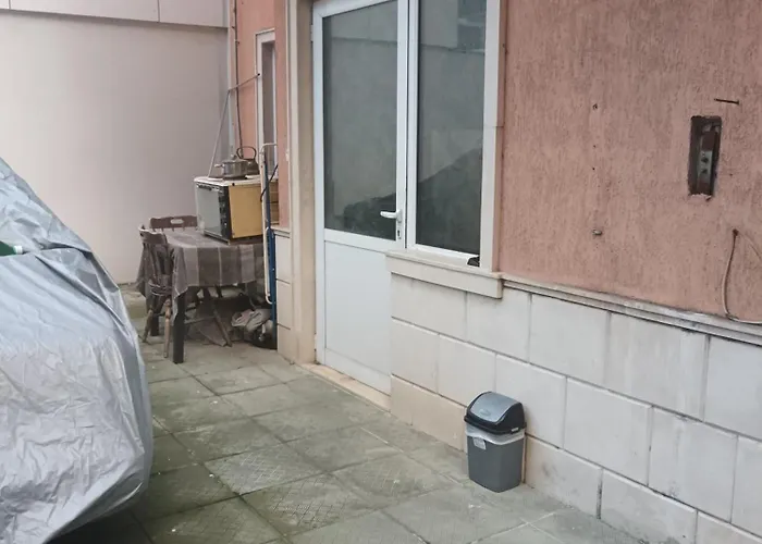 център варна, на минути пеш от морето! *